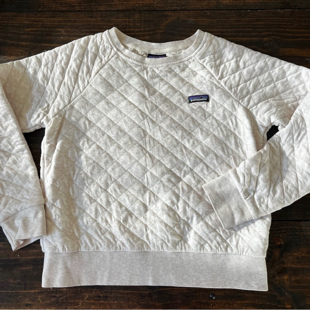 Patagonia Cream Quilted Sweatshirt